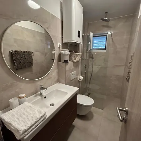 Apartmant Sea View Apartman *